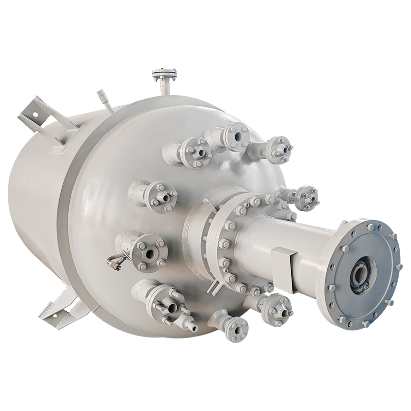 威海環宇3000L大型加氫反應釜成功交付通遼，裝備助力能源化工產業升級