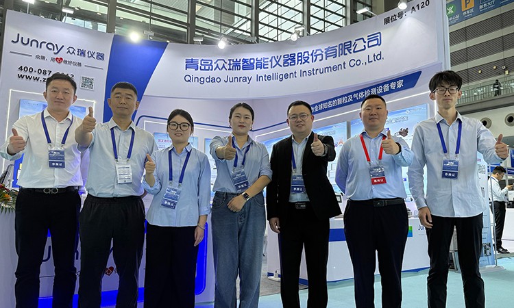 深圳展会05.jpg 科技赋能生态监测!青岛黄瓜视频在线免费观看携全场景解决方案亮相 2025 深圳生态环境监测展