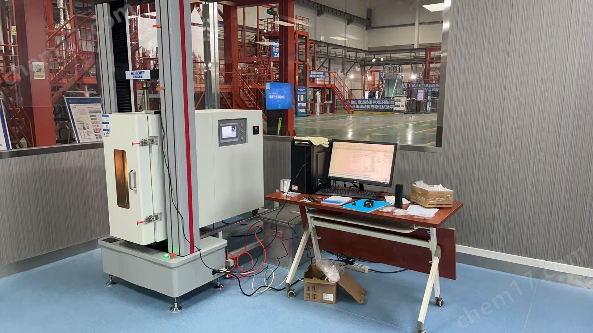 帶環(huán)境箱高低溫萬能試驗(yàn)機(jī)