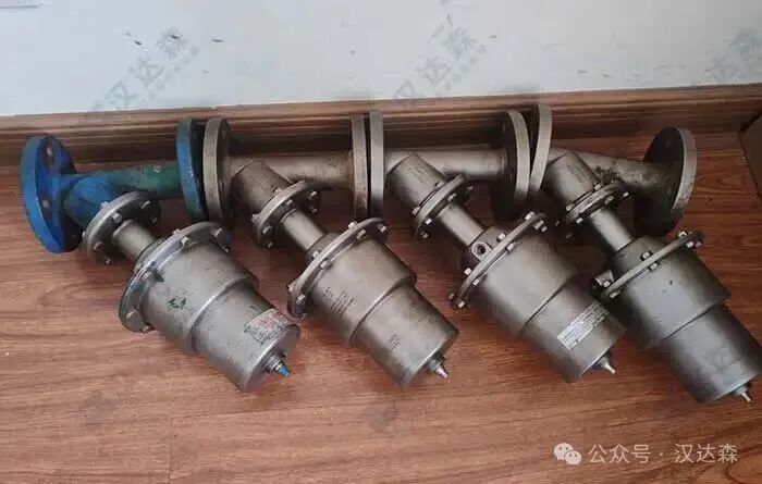 35臺Burocco不銹鋼氣動開關(guān)閥 35臺Burocco不銹鋼氣動開關(guān)閥